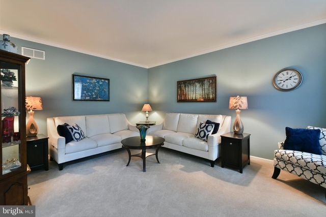 414 FOREST LN, North Wales, PA 19454
