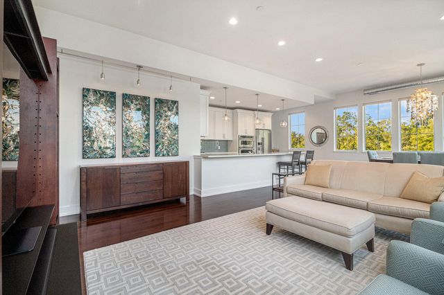 410 N 1st Street 301, Ann Arbor, MI 48103