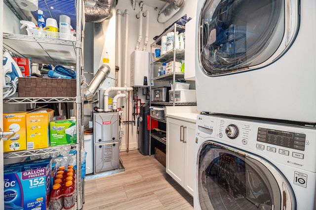 410 N 1st Street 301, Ann Arbor, MI 48103