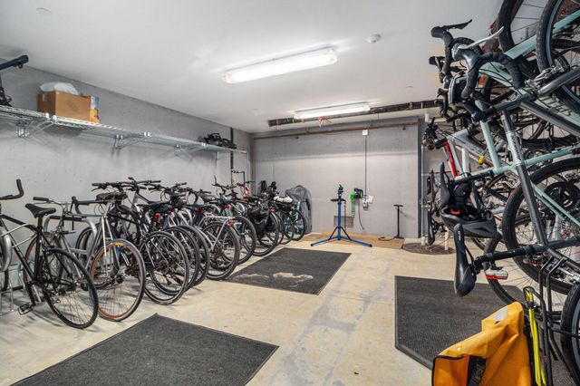 410 N 1st Street 301, Ann Arbor, MI 48103