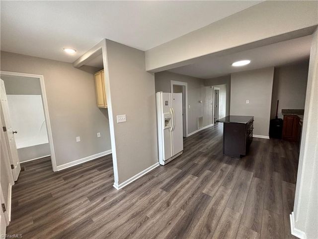 711 South Street, Mount Airy, NC 27030