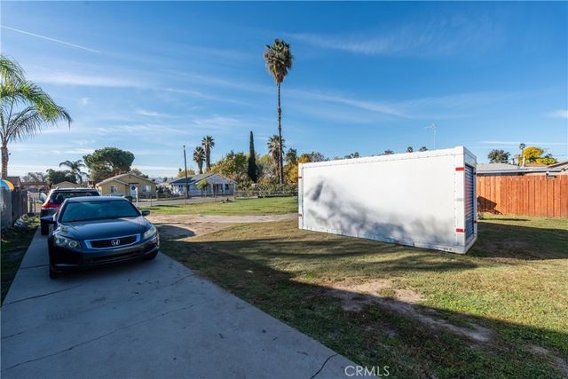 25562 Jane Street, San Bernardino, CA 92404