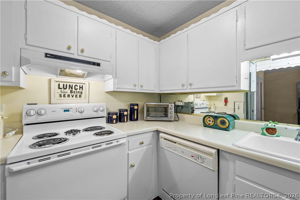 1100 Clarendon Street 203, Fayetteville, NC 28305 — photo 12