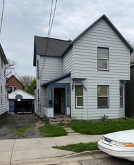 1036 Logan Street Se, City Of Grand Rapids, MI 49506