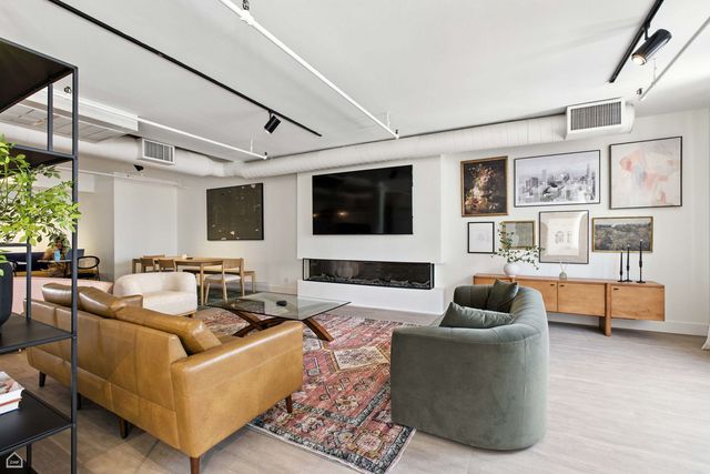 728 W Jackson Boulevard 1206, Chicago, IL 60661