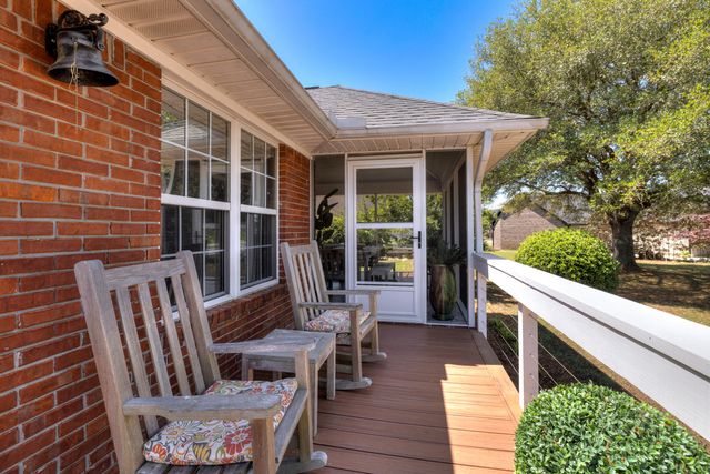 25 Plantation Drive, Manning, SC 29102
