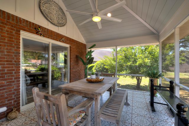 25 Plantation Drive, Manning, SC 29102