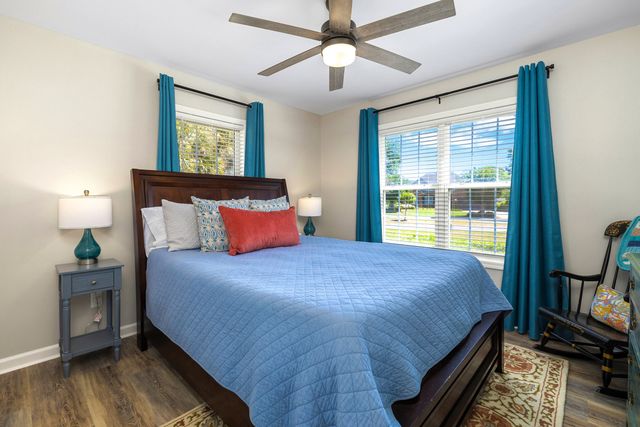 25 Plantation Drive, Manning, SC 29102