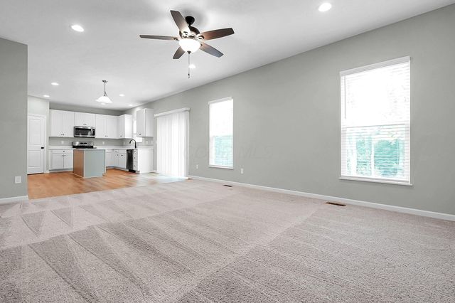 56 Chambers Bay Road, Commercial Point, OH 43116