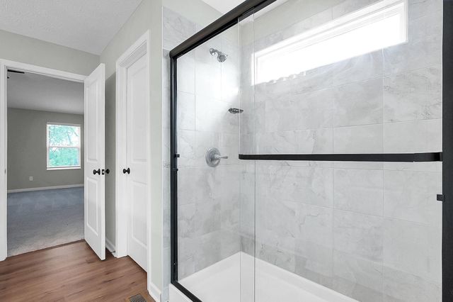 56 Chambers Bay Road, Commercial Point, OH 43116