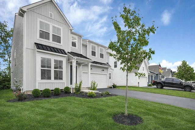 56 Chambers Bay Road, Commercial Point, OH 43116