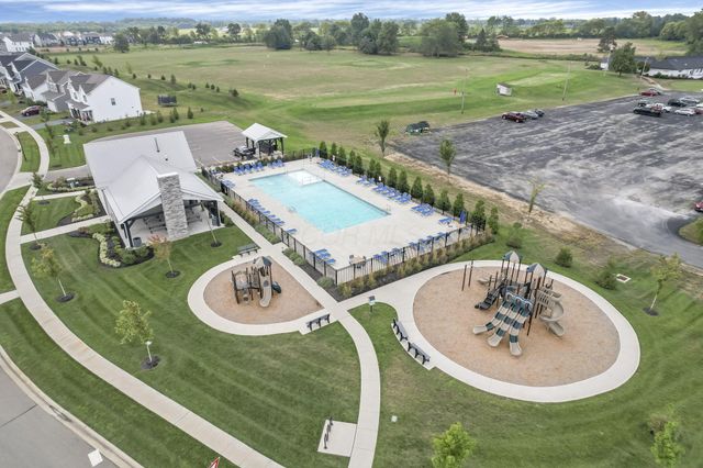 56 Chambers Bay Road, Commercial Point, OH 43116