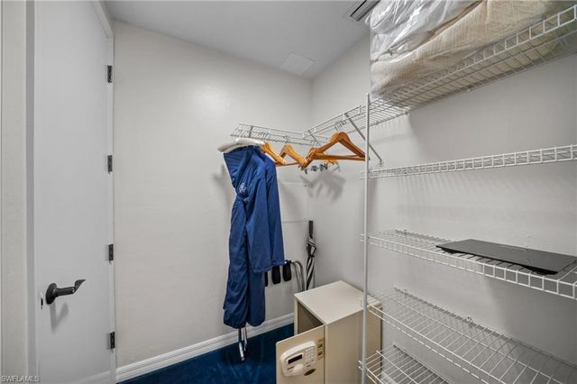 221 9th ST S 313, Naples, FL 34102