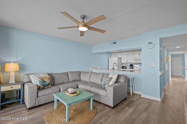 901 S Lake Park Boulevard Unit 304, Carolina Beach, NC 28428