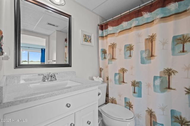 901 S Lake Park Boulevard Unit 304, Carolina Beach, NC 28428