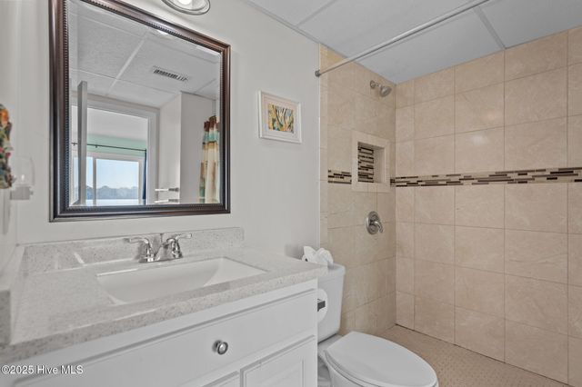 901 S Lake Park Boulevard Unit 304, Carolina Beach, NC 28428