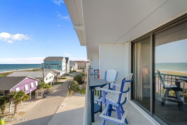 901 S Lake Park Boulevard Unit 304, Carolina Beach, NC 28428