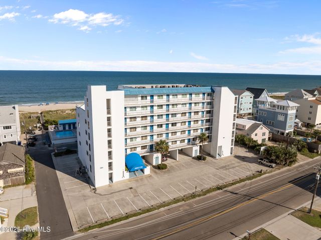 901 S Lake Park Boulevard Unit 304, Carolina Beach, NC 28428