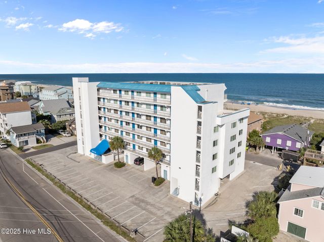 901 S Lake Park Boulevard Unit 304, Carolina Beach, NC 28428