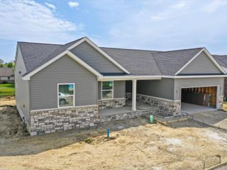 70562 Sunny Brook Lane 16, Richmond, MI 48062