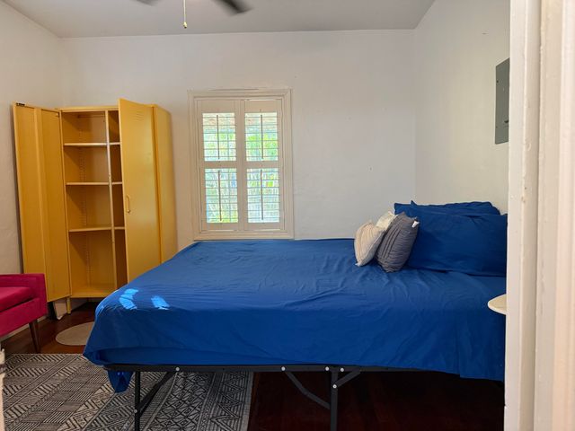 804 South St Apt 1, Key West, FL 33040