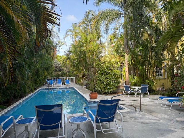 804 South St Apt 1, Key West, FL 33040