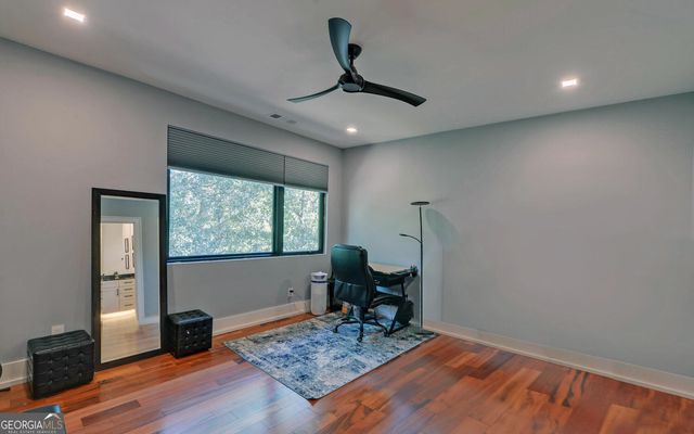 675 Freedom Hgt, Hartwell, GA 30643