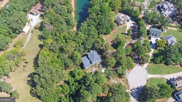 675 Freedom Hgt, Hartwell, GA 30643