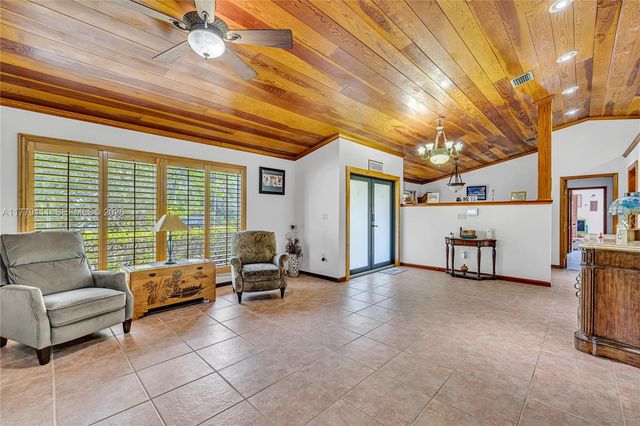 7801 SW 170th Street, Palmetto Bay, FL 33157