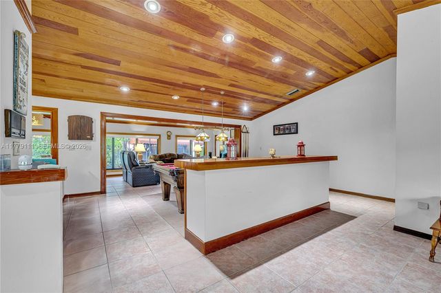 7801 SW 170th Street, Palmetto Bay, FL 33157