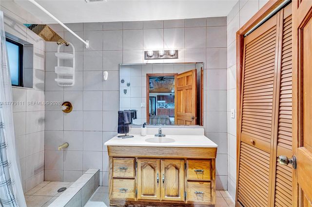7801 SW 170th Street, Palmetto Bay, FL 33157