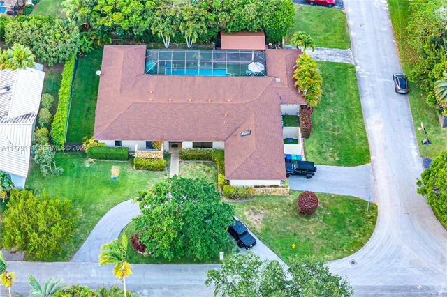 7801 SW 170th Street, Palmetto Bay, FL 33157