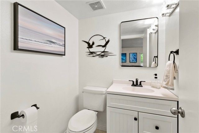 28195 Palmada, Mission Viejo, CA 92692