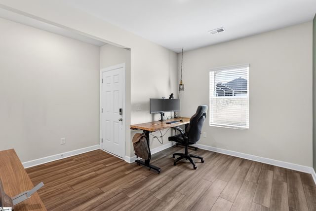 116 Layken Drive, Fountain Inn, SC 29644