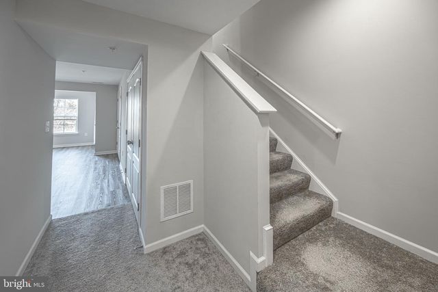 239 HOMESTEAD DR, Hanover, PA 17331