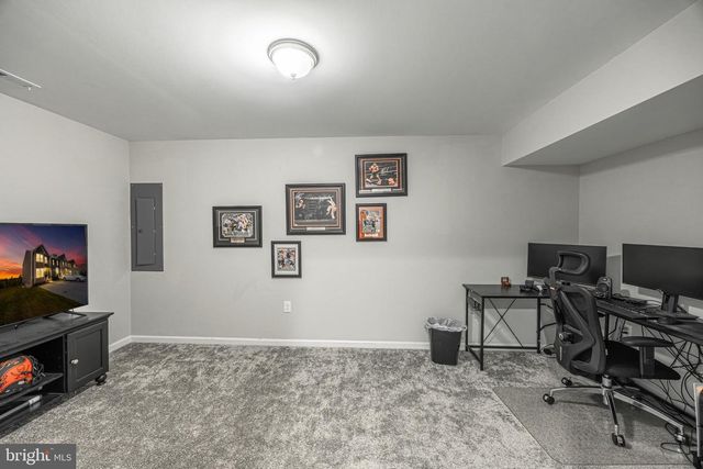 239 HOMESTEAD DR, Hanover, PA 17331