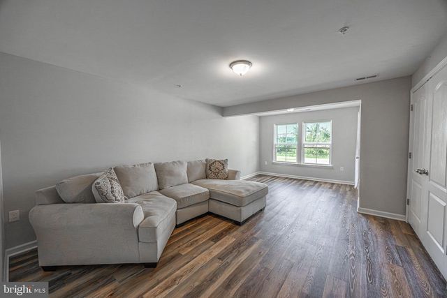 239 HOMESTEAD DR, Hanover, PA 17331