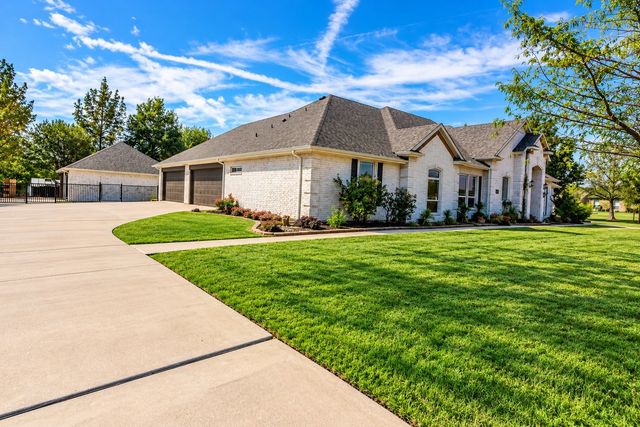 4000 Meadow View Circle, Kaufman, TX 75142
