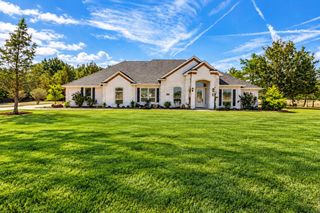 4000 Meadow View Circle, Kaufman, TX 75142