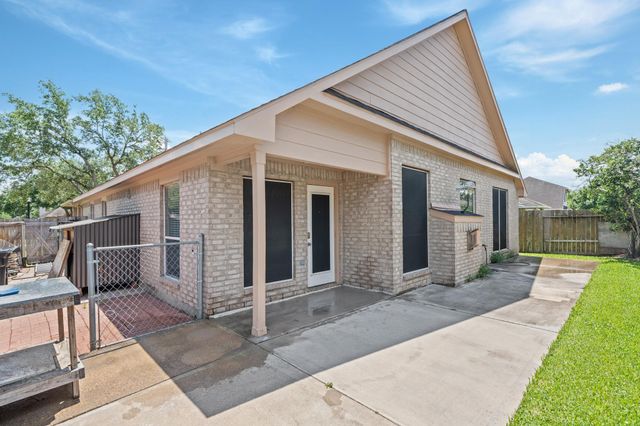 2802 Twisted Willow Court, Katy, TX 77450