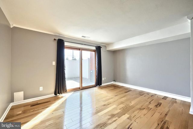 1602 DEVERS RD, York, PA 17404