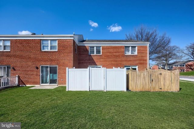 1602 DEVERS RD, York, PA 17404