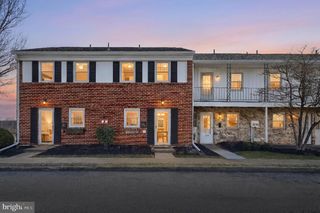 1602 DEVERS RD, York, PA 17404