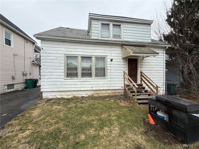 170 Newfield Street, Buffalo, NY 14207