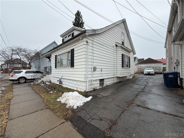 170 Newfield Street, Buffalo, NY 14207