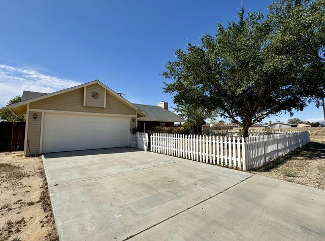 9808 Susan Avenue, California City, CA 93505