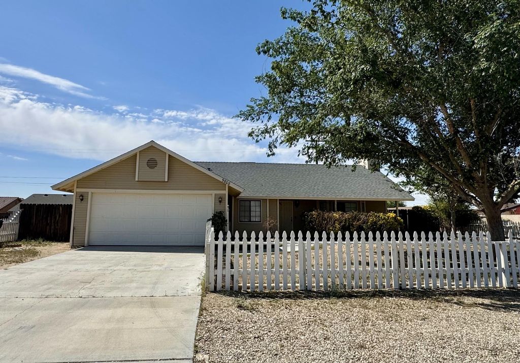 9808 Susan Avenue, California City, CA 93505