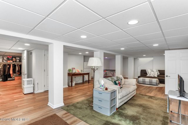 17 Sea Girt Avenue W, Manasquan, NJ 08736