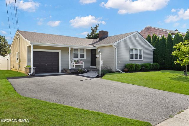 17 Sea Girt Avenue W, Manasquan, NJ 08736