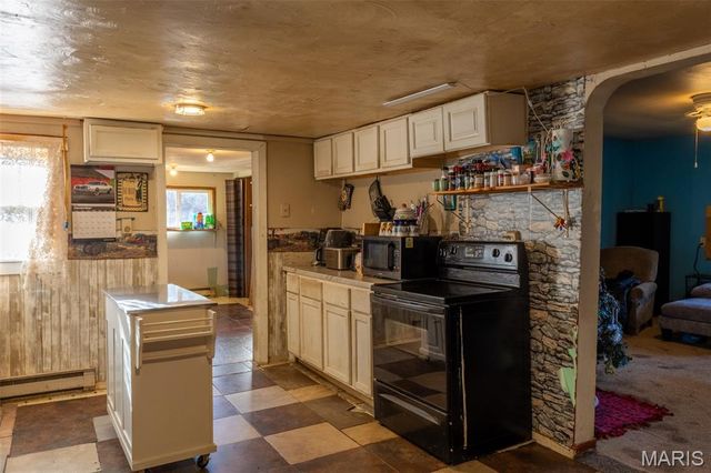 18281 S State Highway 21, Irondale, MO 63648